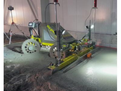 Machine for leveling concrete 